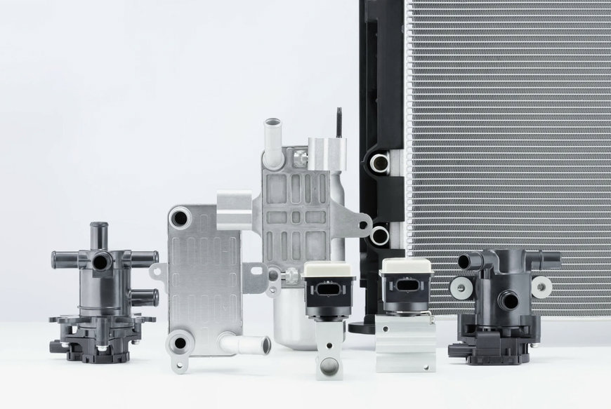 DENSO-PRODUKTE ELEKTRIFIZIEREN DIE NEUEN VOLLELEKTRISCHEN SUVS BZ4X UND SOLTERRA VON TOYOTA UND SUBARU